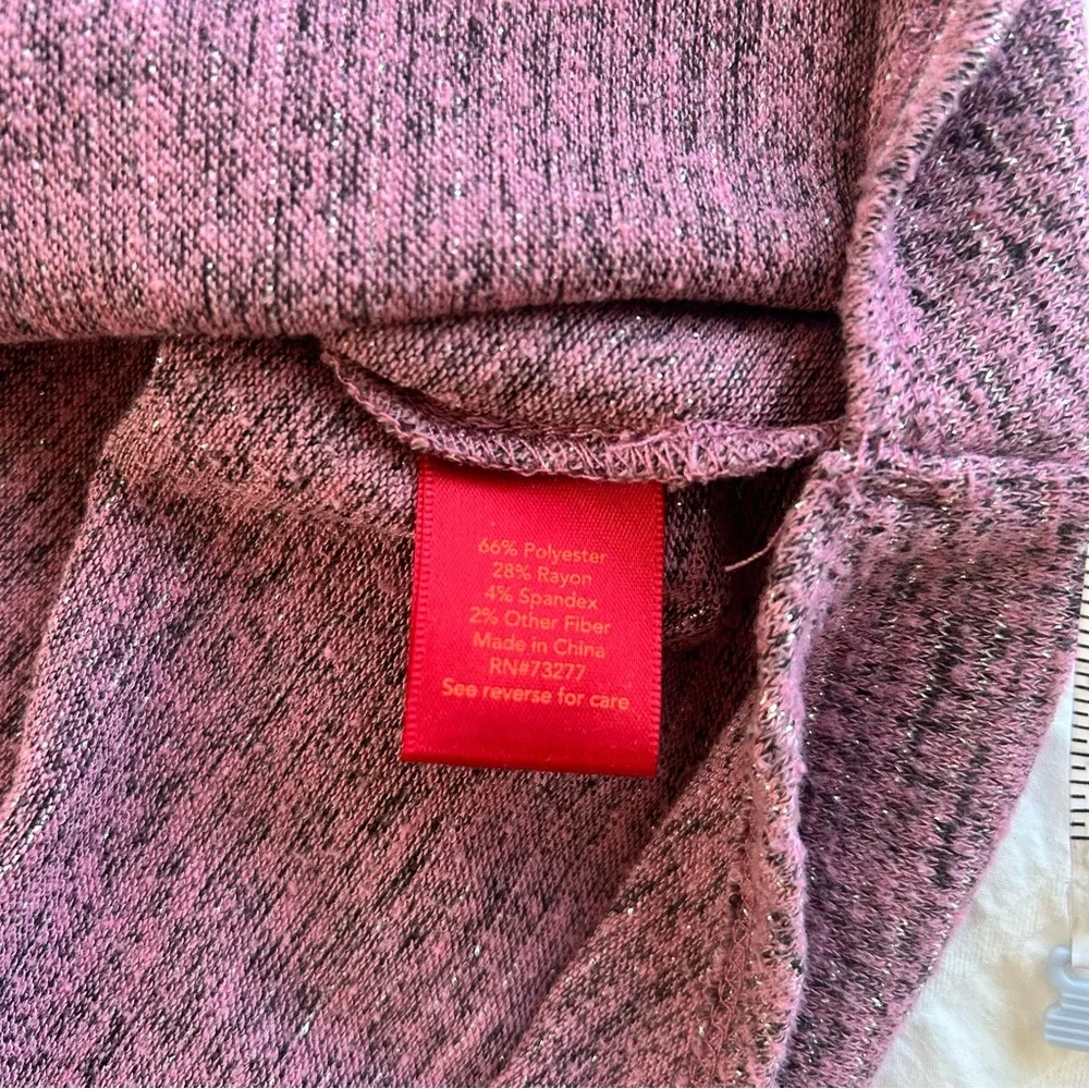 Jennifer Lopez XL Sparkle Knit Top Purple Beaded Neckline Long Sleeve Blouse W18 - Picture 6 of 6